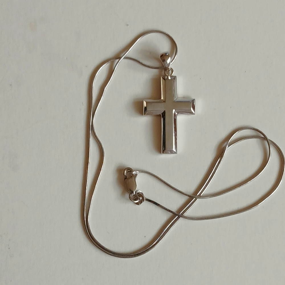 Sterling Silver Cross Pendant Necklace